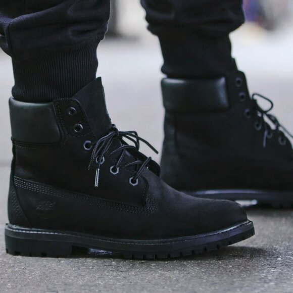 Timberland Icon 6'' Premium Insulated Boots - Women's Black Nubuck - Picture 4 of 8